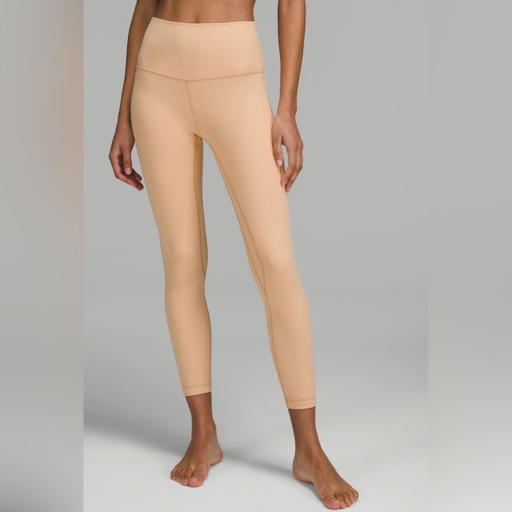 Lululemon Align HR 25”